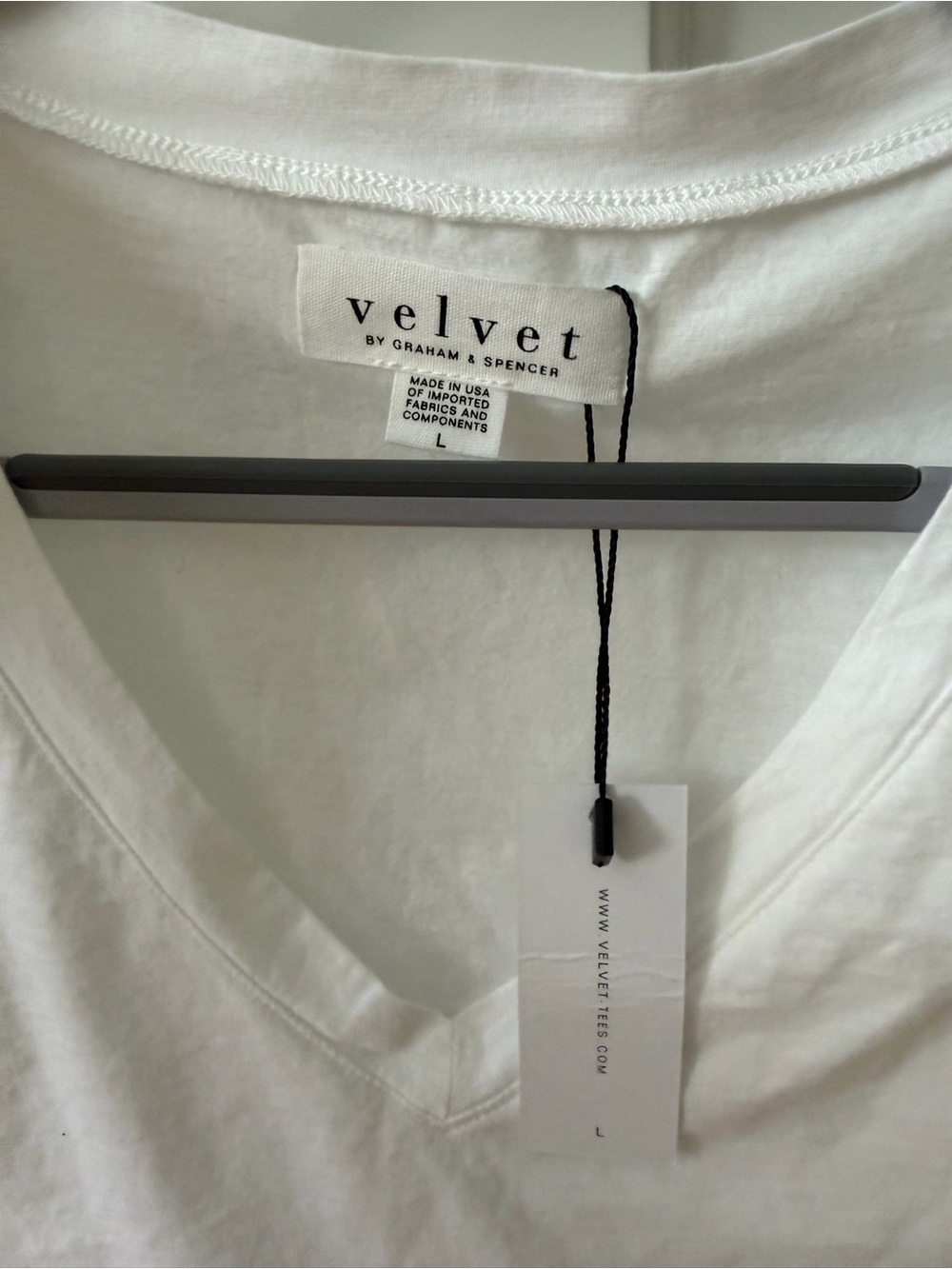 Velvet by Graham & Spencer White V-Neck Tank Top - Picture 3 of 4